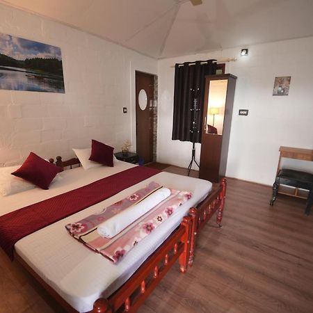 Regina Silva Camping & Nature Resort Paithalmala Exteriér fotografie